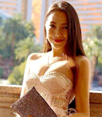 这些人不仅年轻貌美,还都是单身女富豪