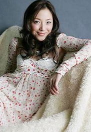 网曝韩寒与赵卓娜婚外情 韩寒情史大曝光